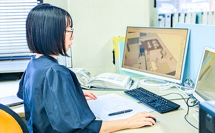 設計課の業務風景