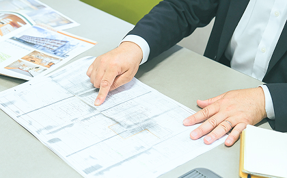 積算課の業務風景